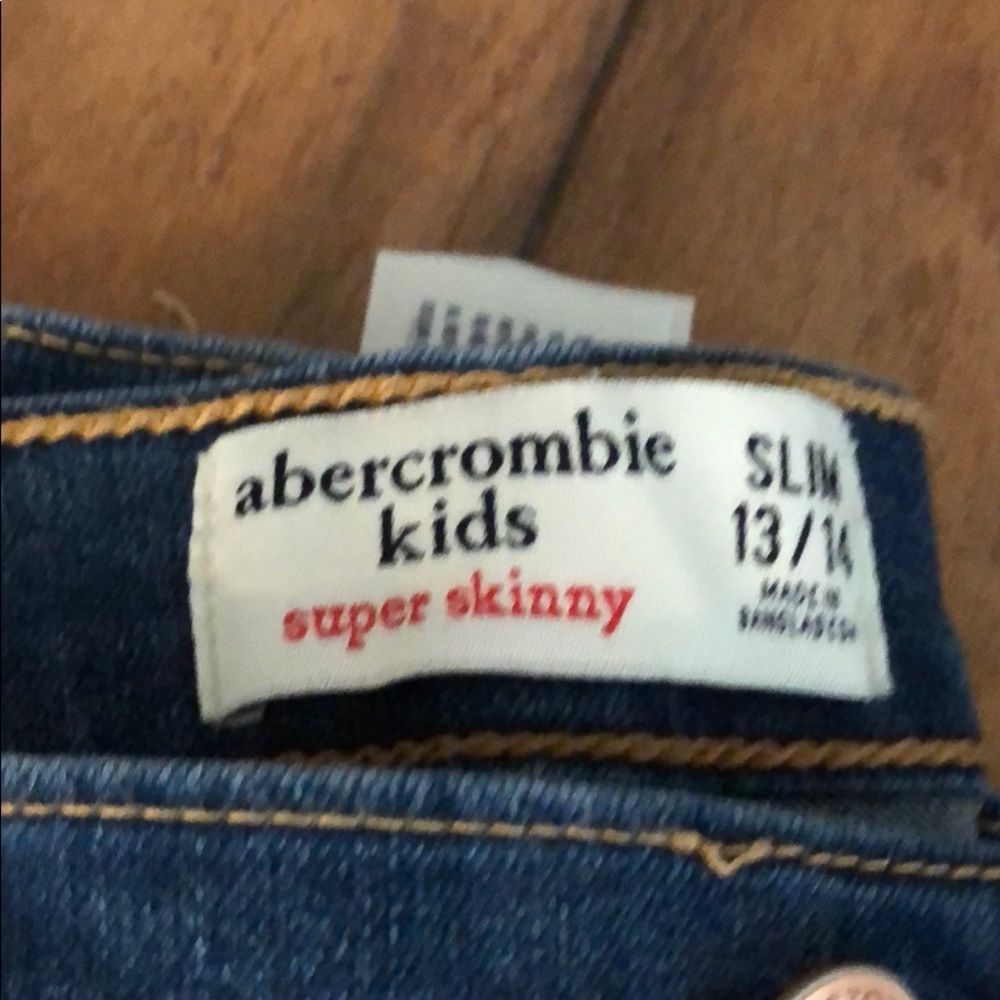 Jeans - Picture 2 of 2